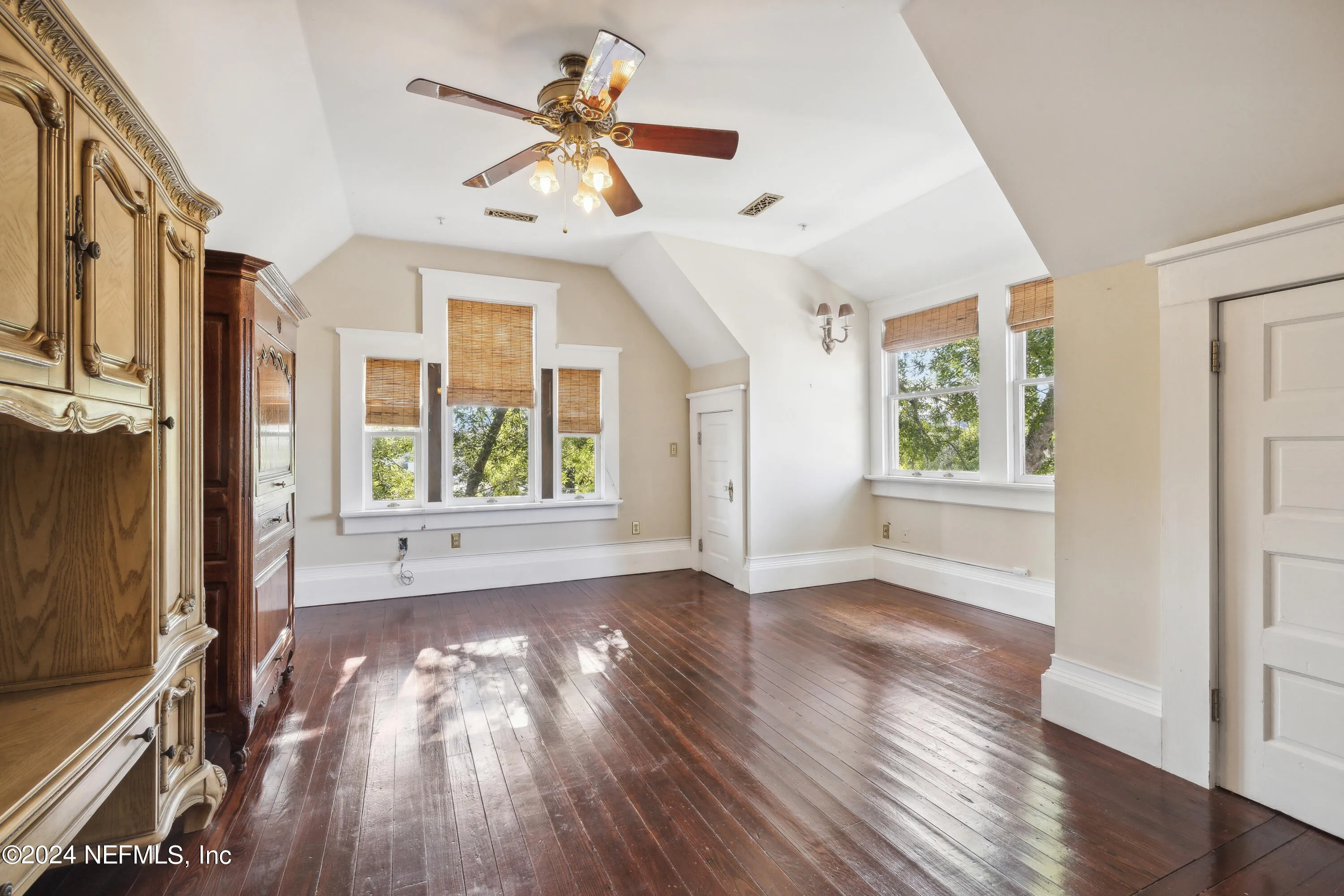 Jacksonville, Florida 32204, United States, ,11 BathroomsBathrooms,Commercial,Pending,49814