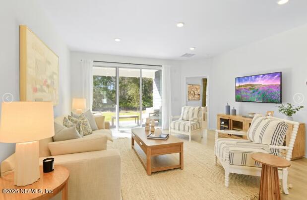 262 FERN VALLEY Court