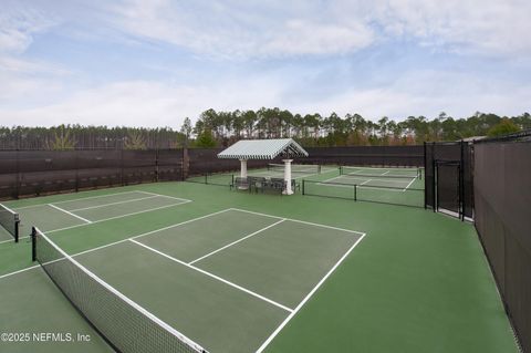 A home in Yulee