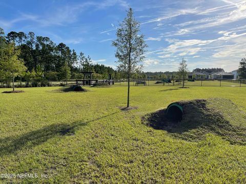 A home in Yulee