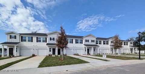 6045 CAROLINES Court Jacksonville FL 32277