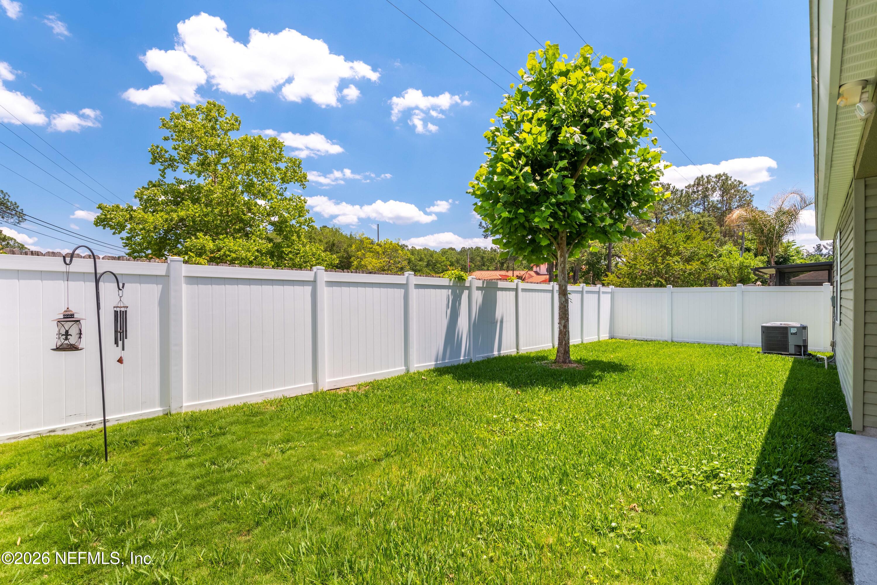 3011 Angora Bay Dr-27