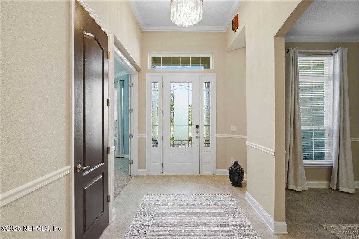 483 SAINT KITTS Loop