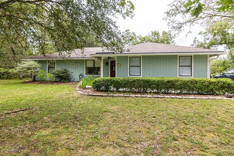 A home in Middleburg