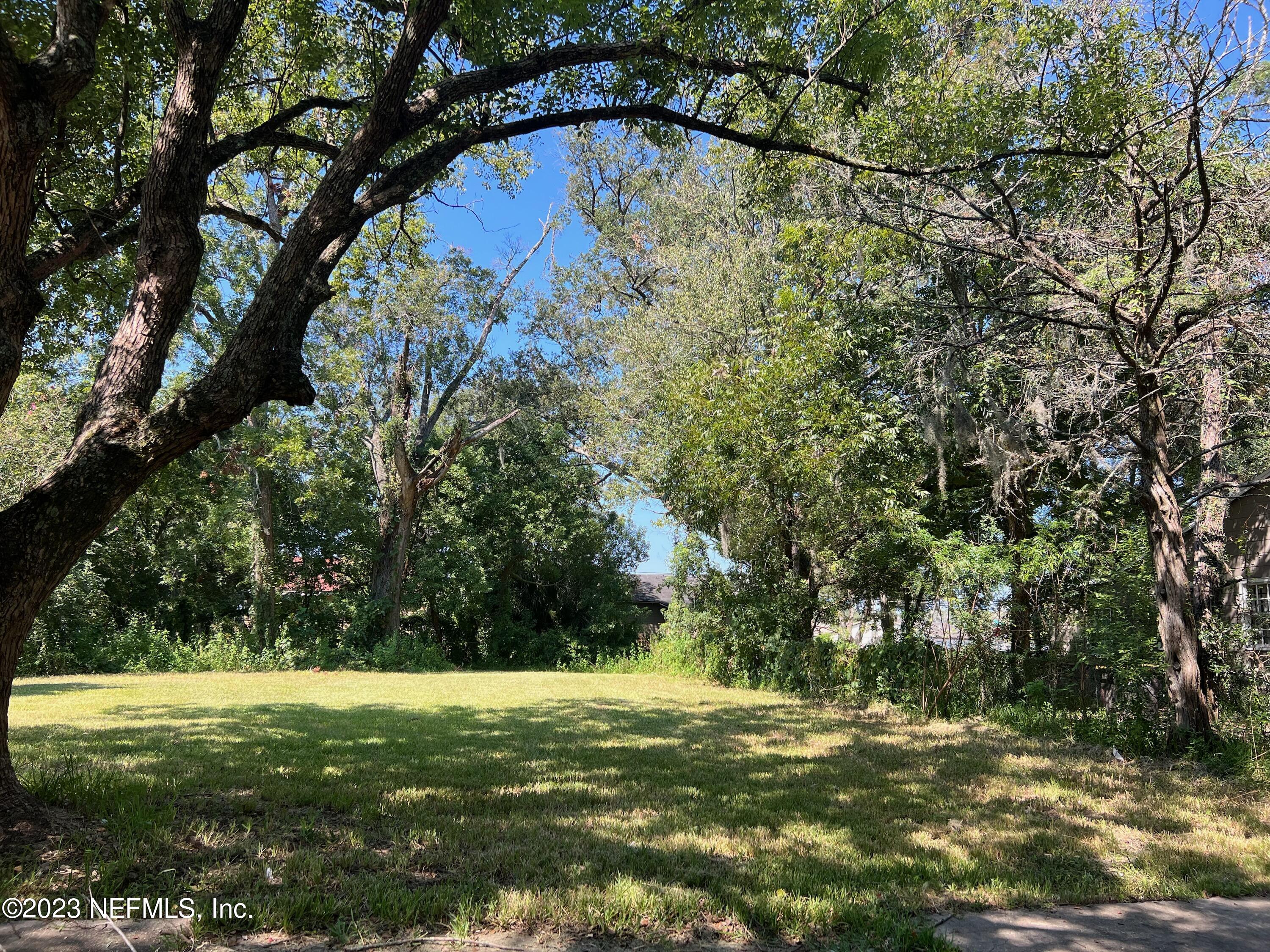 Jacksonville, FL home for sale located at 3154 2ND ST Circle, Jacksonville, FL 32254