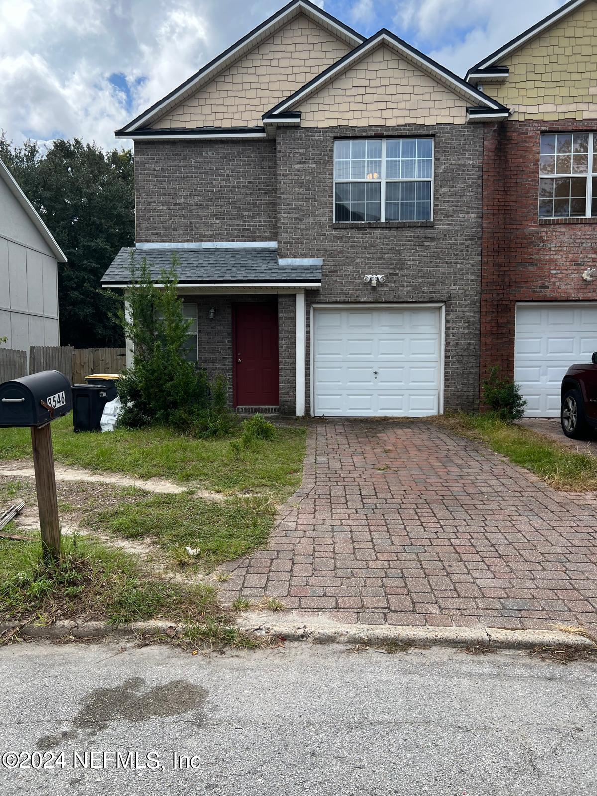 View Jacksonville, FL 32207 townhome