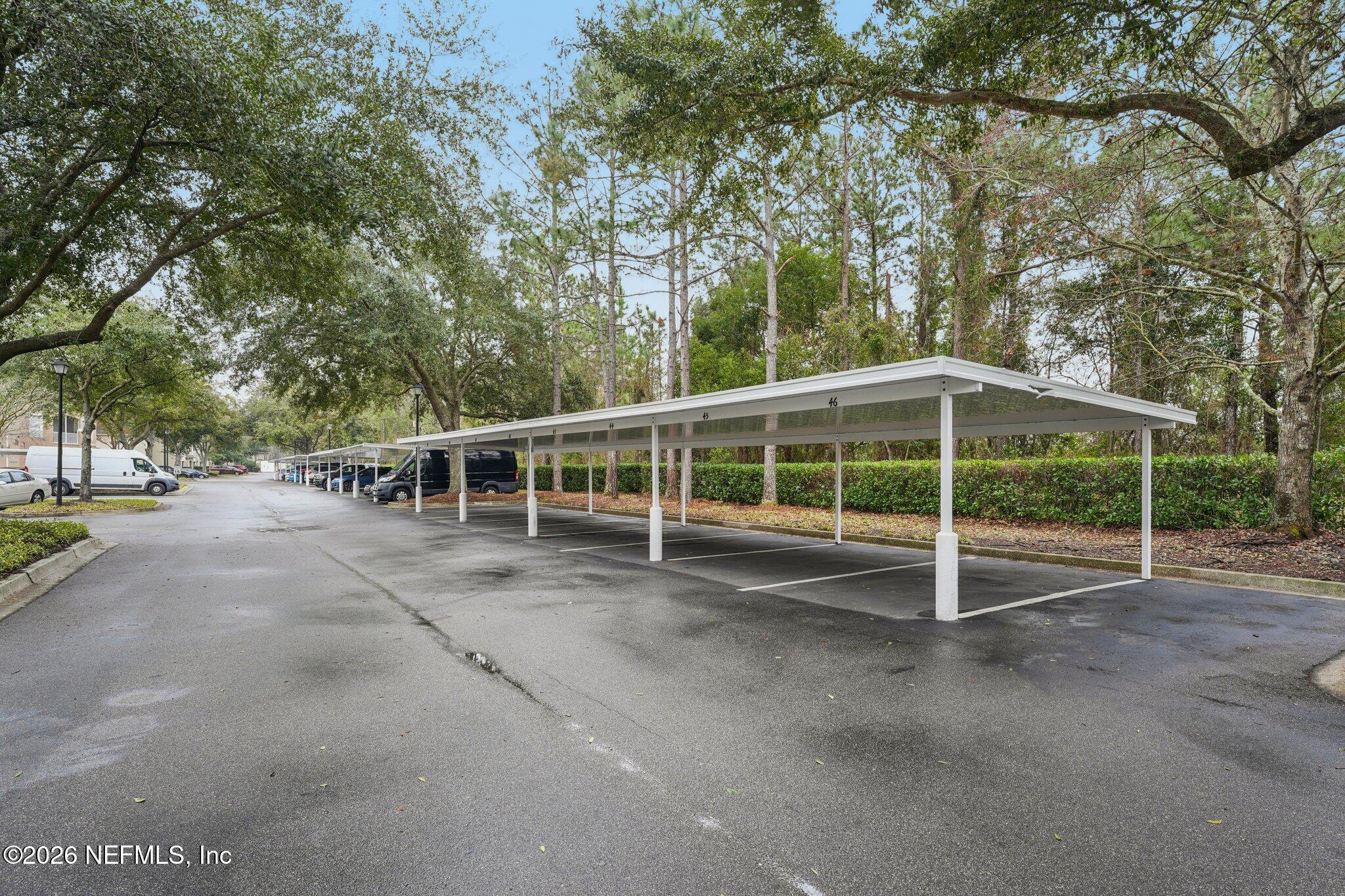 7990 BAYMEADOWS Road E 1001