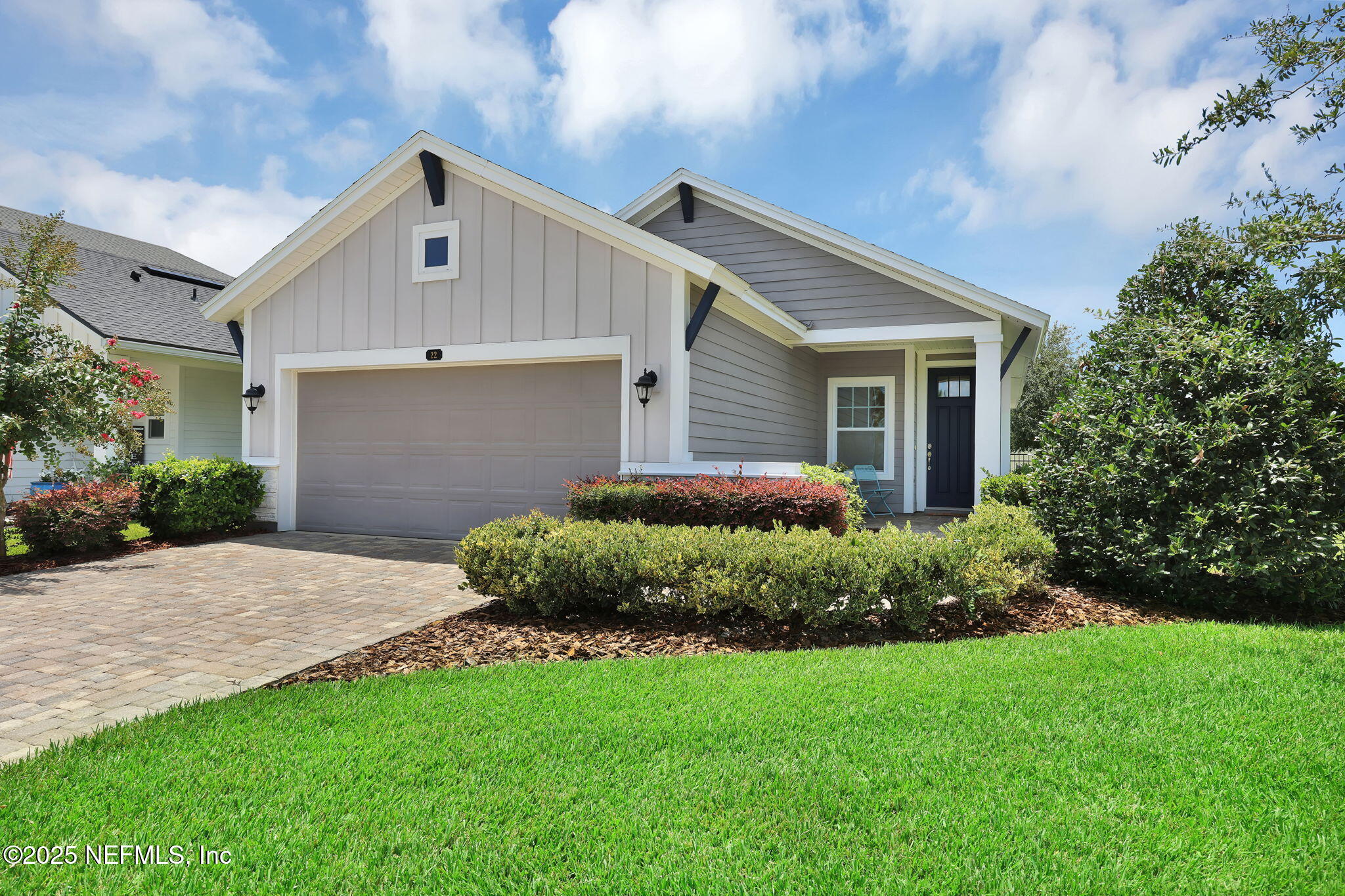 22 MOSAIC PARK Avenue