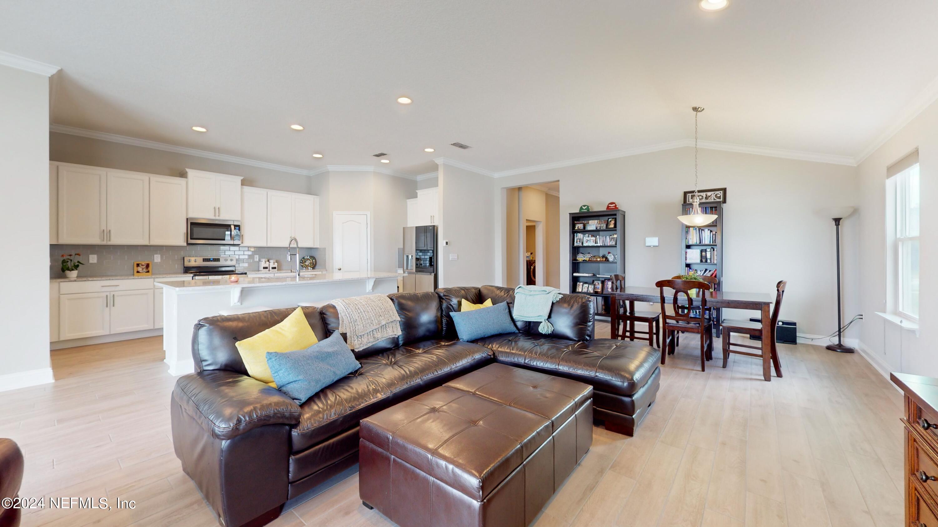 3097 COLD LEAF Way