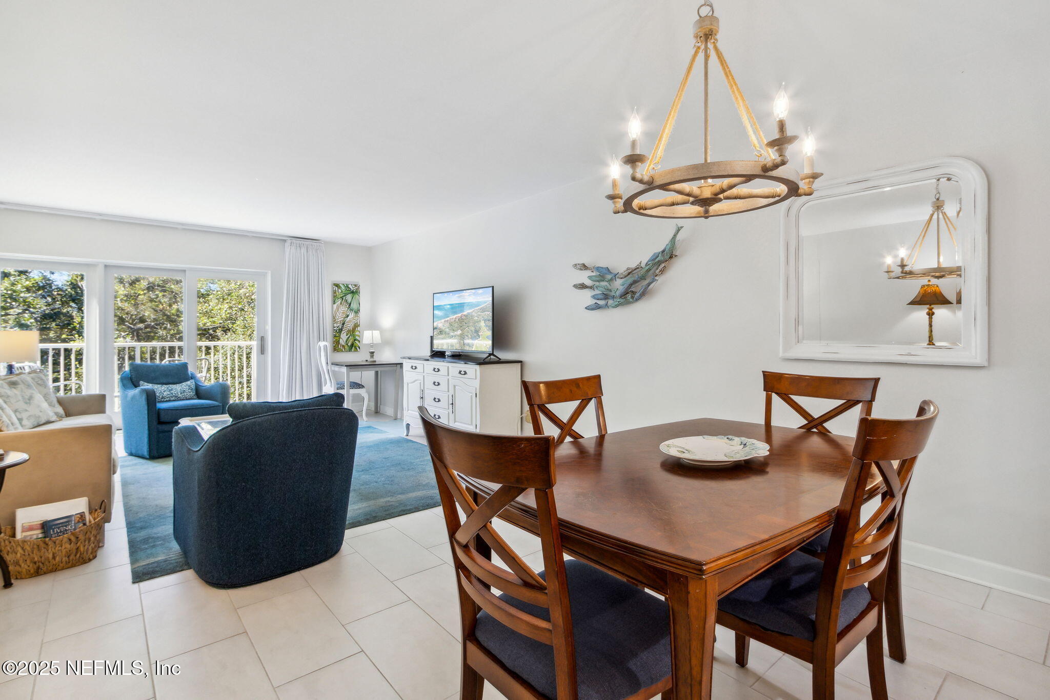 2080 BEACH WOOD Road