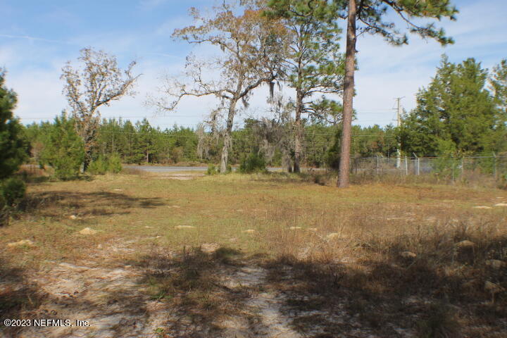 Keystone Heights, FL home for sale located at 7035 State Road 21, Keystone Heights, FL 32656