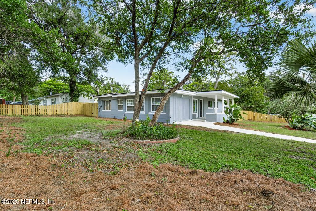 6915 BRANDEMERE Road S