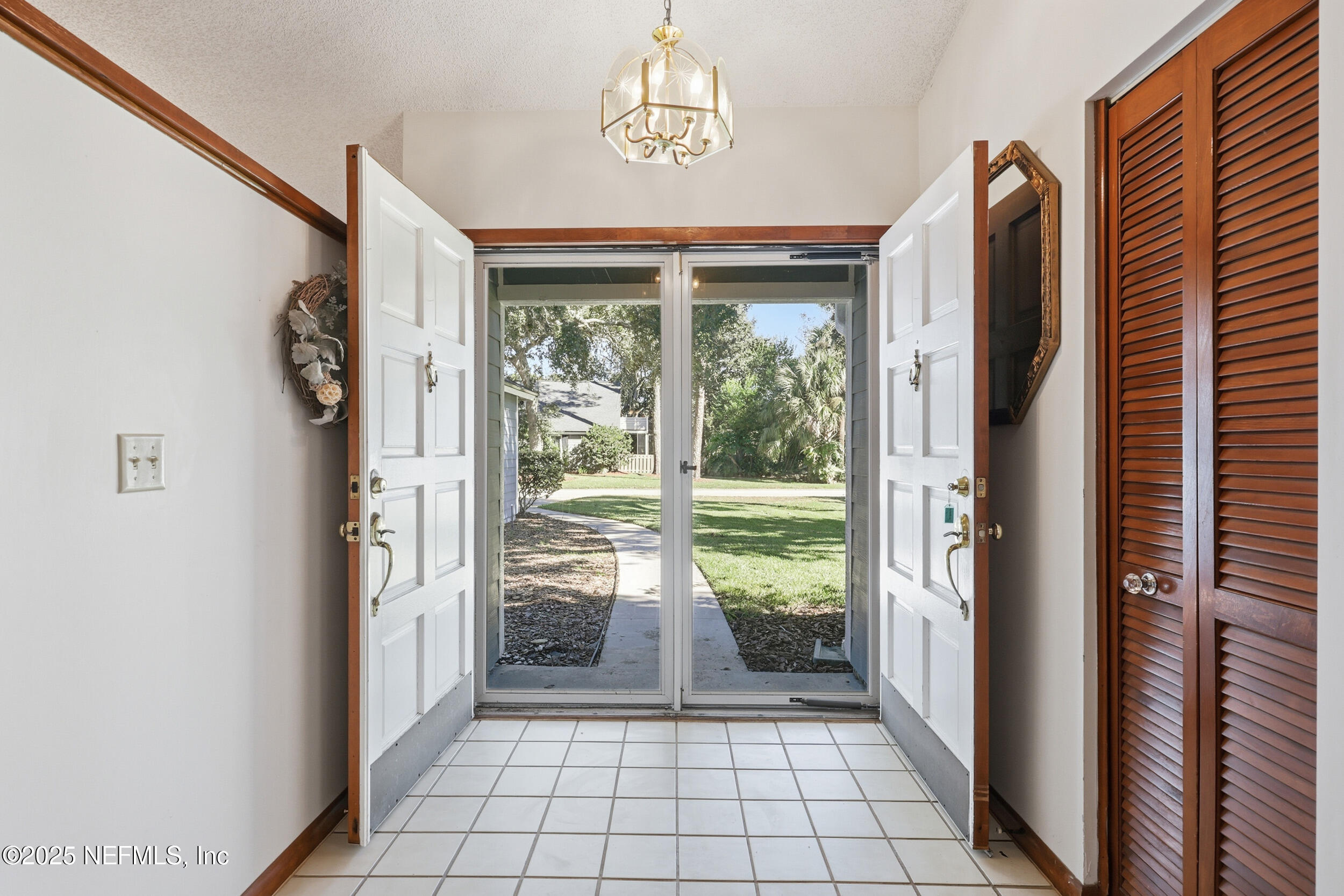 714 SANDY OAKS Court