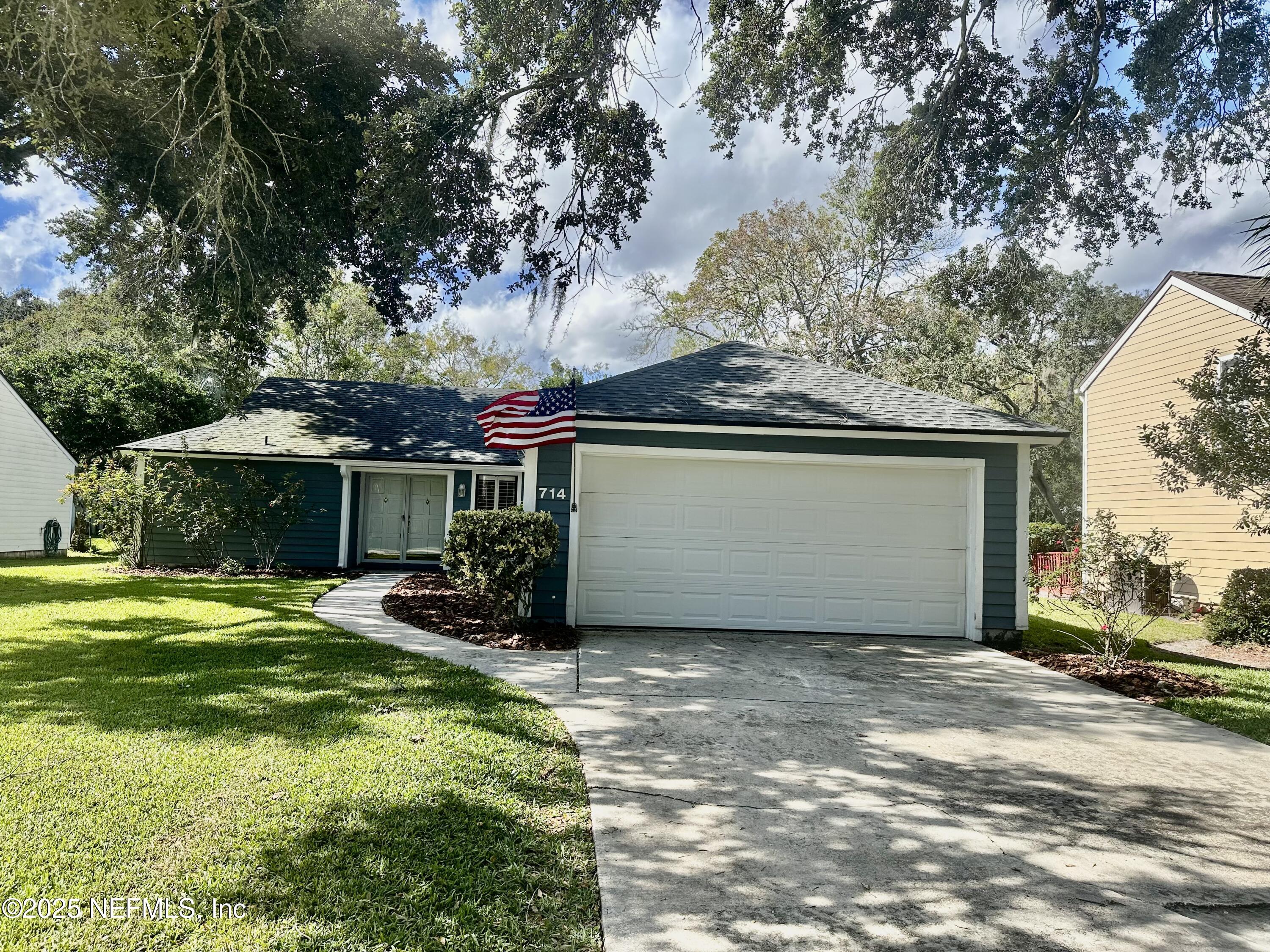 714 SANDY OAKS Court