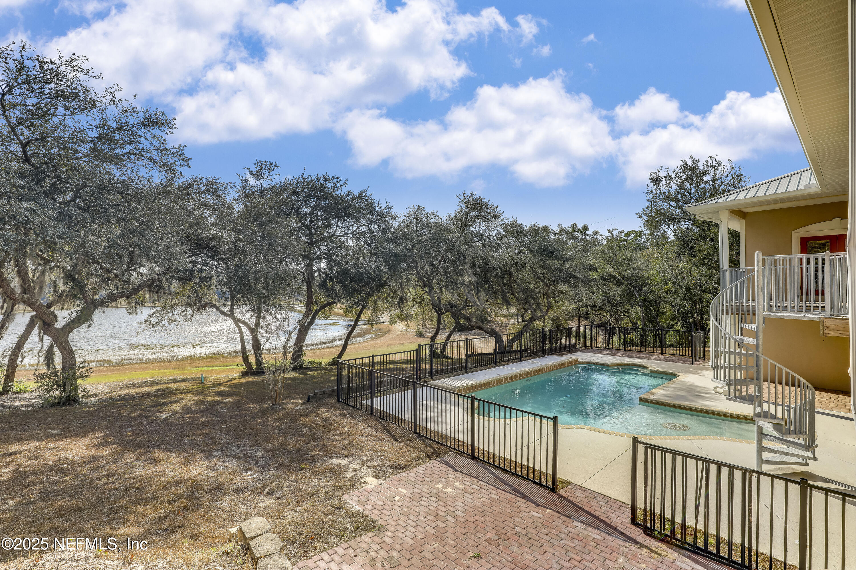 7120 GAS LINE Road