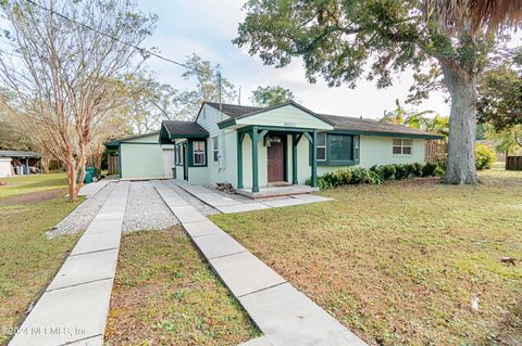 A home in Yulee