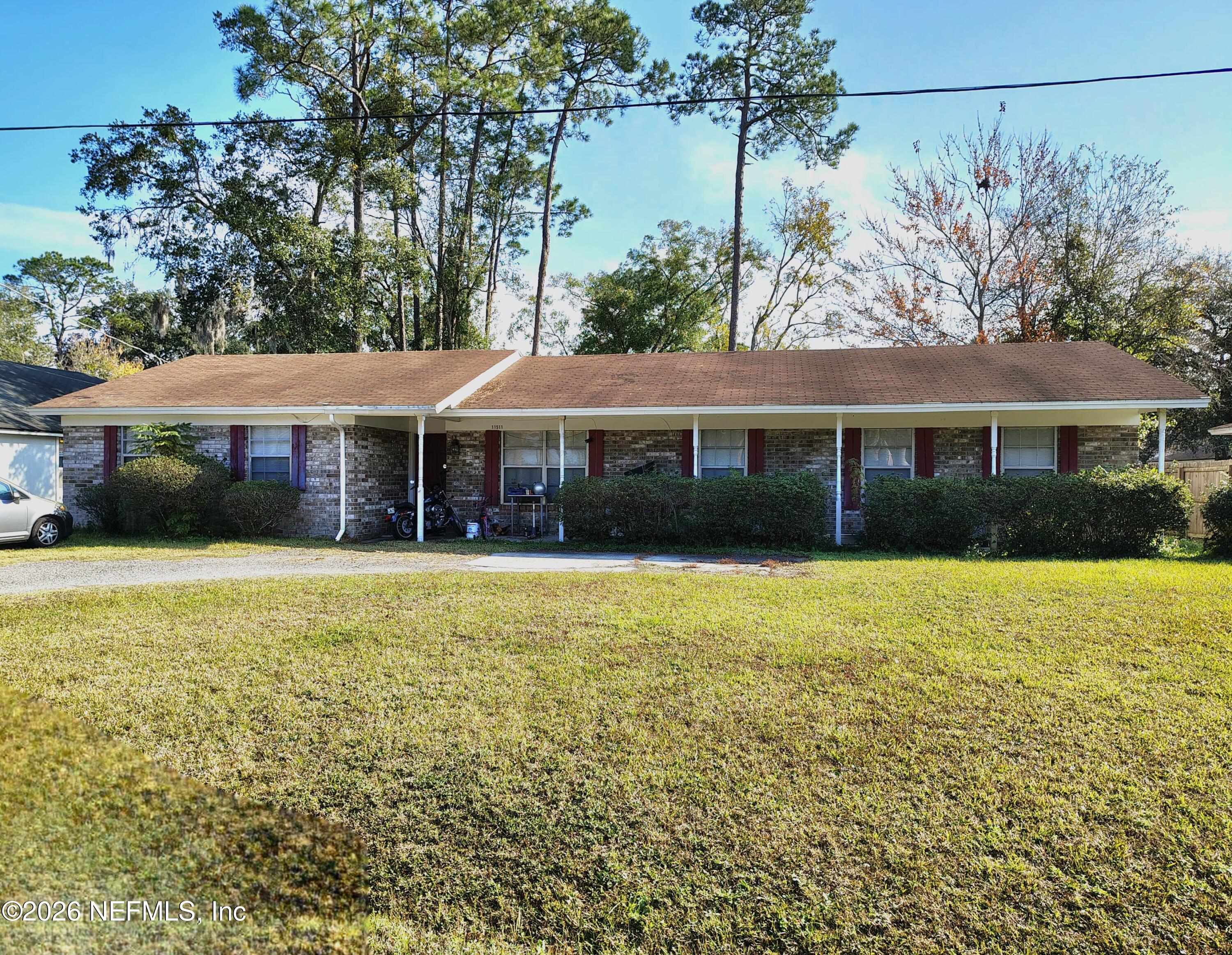 2491 MONTREAL Street