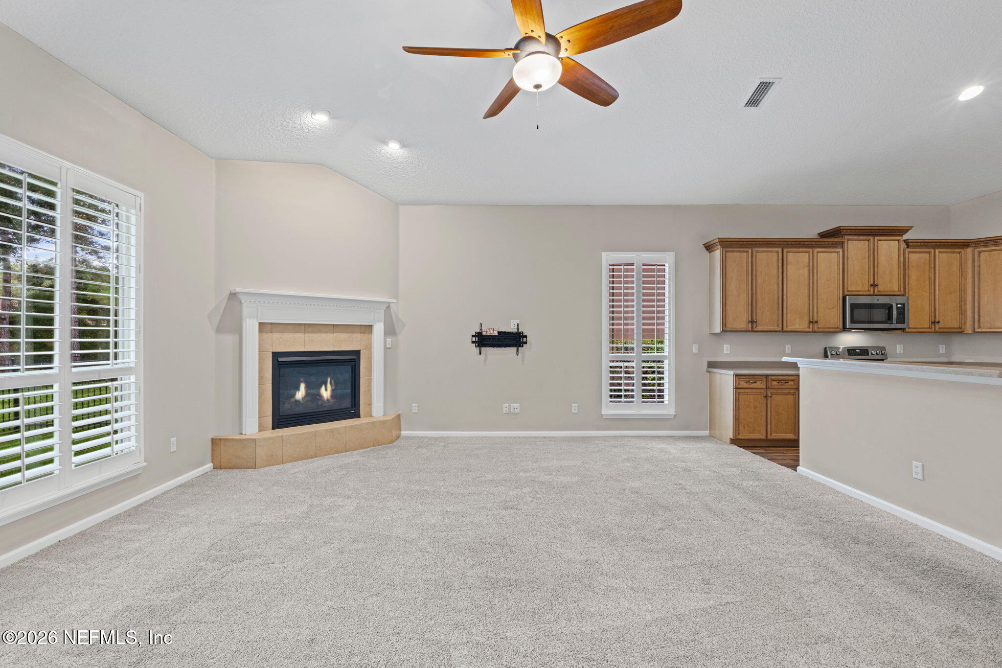 2489 COUNTRY SIDE Drive