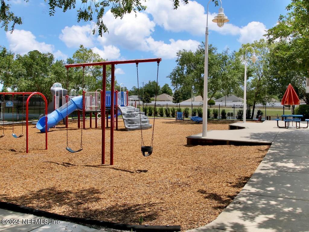 Fernandina Beach, Florida 32034, United States, 4 Bedrooms Bedrooms, ,3 BathroomsBathrooms,Residential,Active,67274