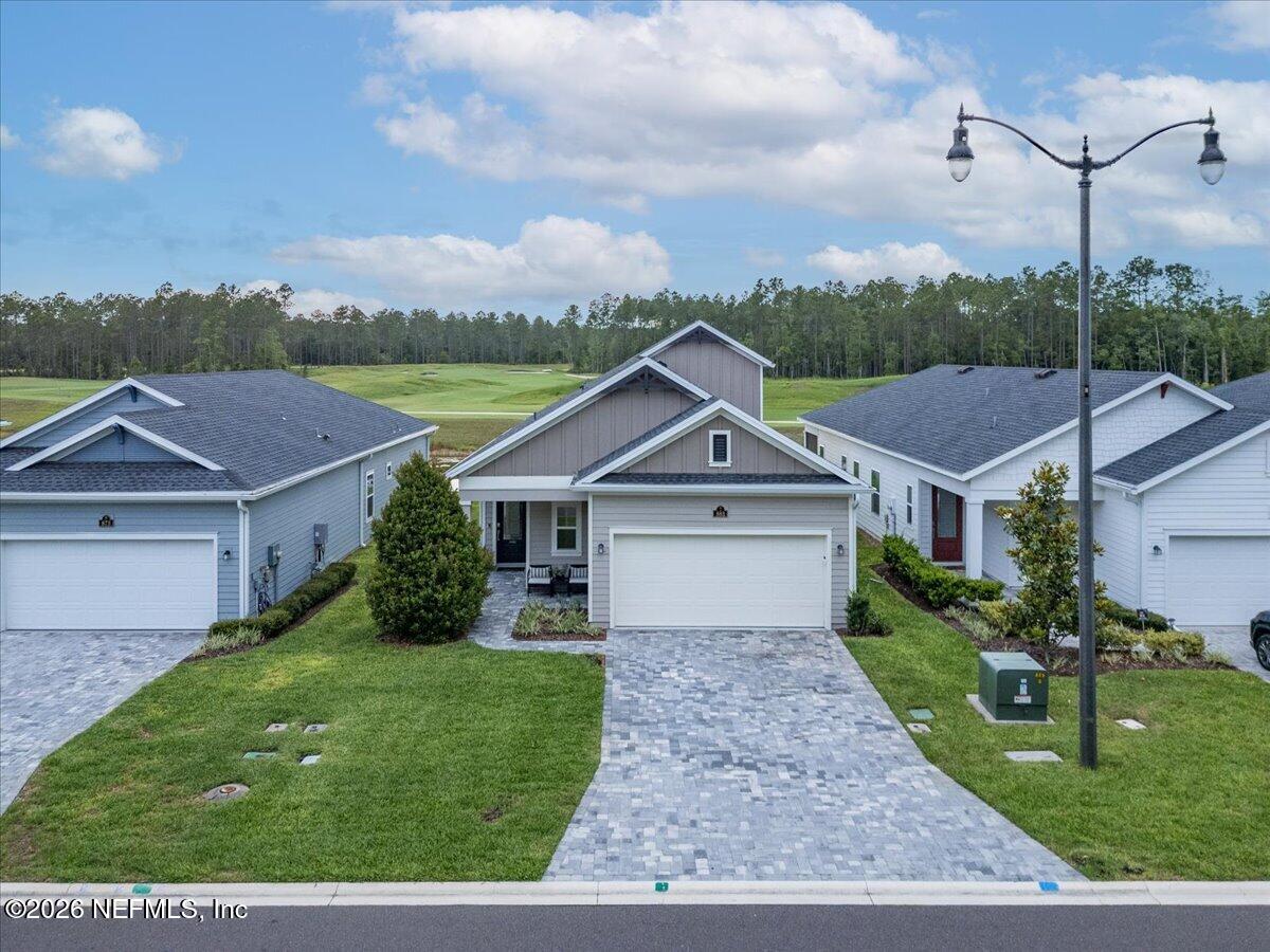883 STILLWATER Boulevard