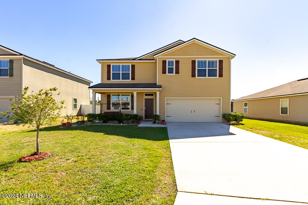 Green Cove Springs, FL home for sale located at 3316 Canyon Falls Drive, Green Cove Springs, FL 32043