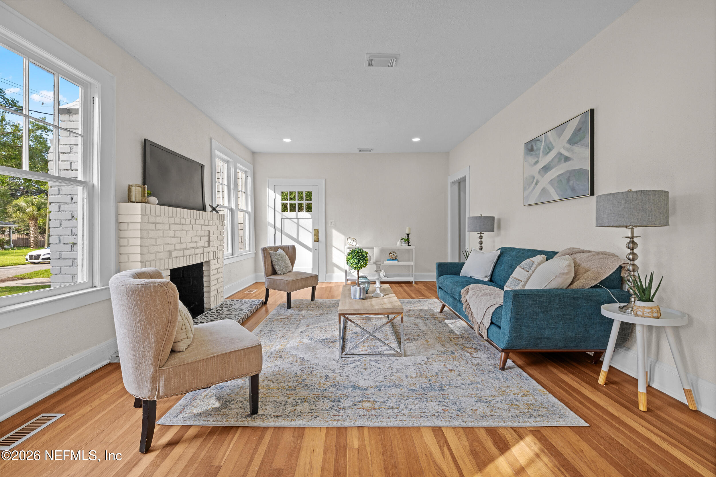 3528 RANDALL Street