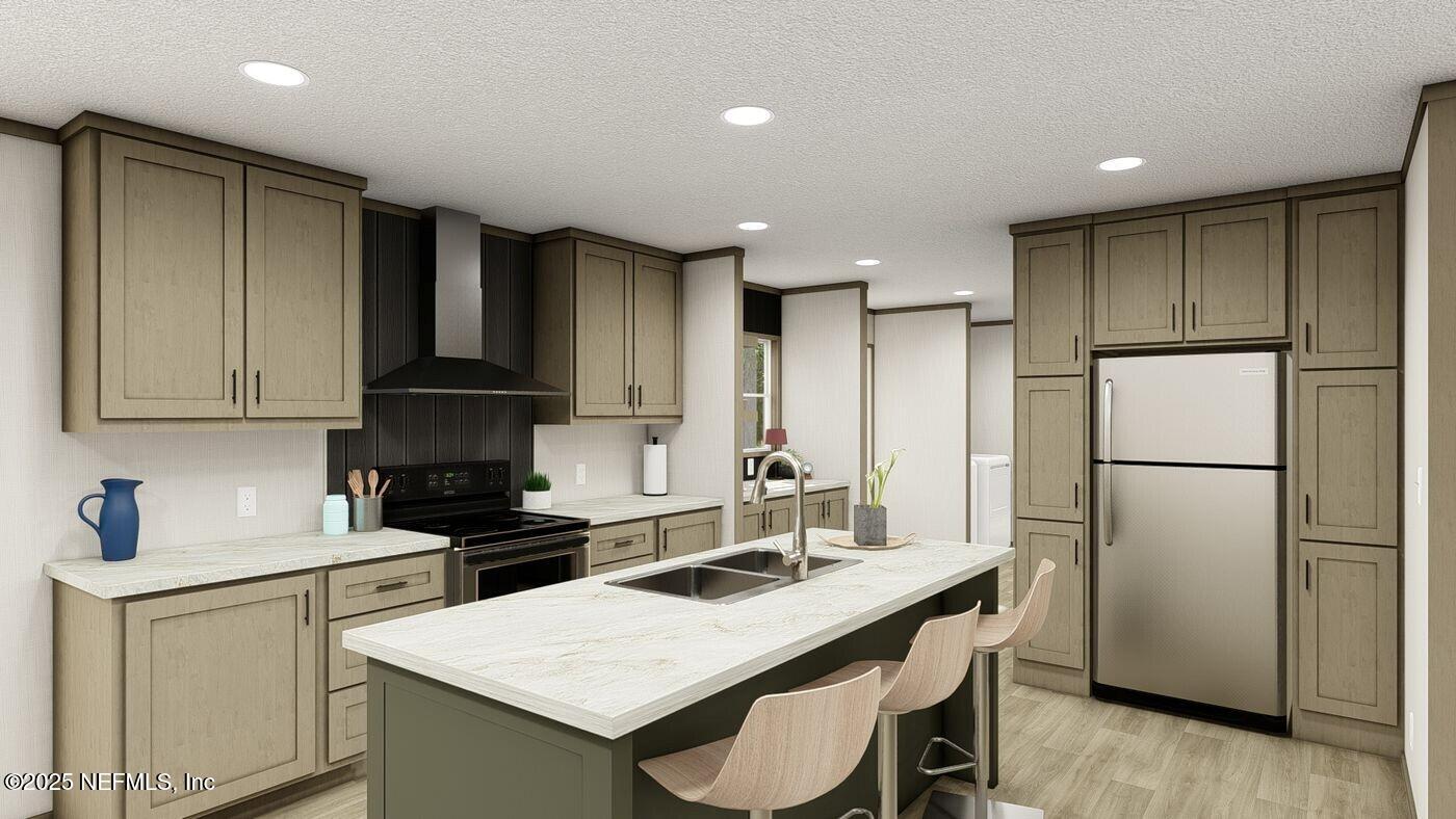 7648 LOS PADRES Avenue