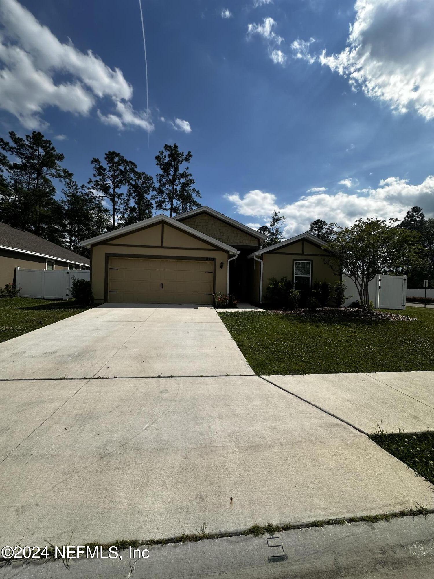 Macclenny, FL home for sale located at 8515 Lake George Circle E, Macclenny, FL 32063