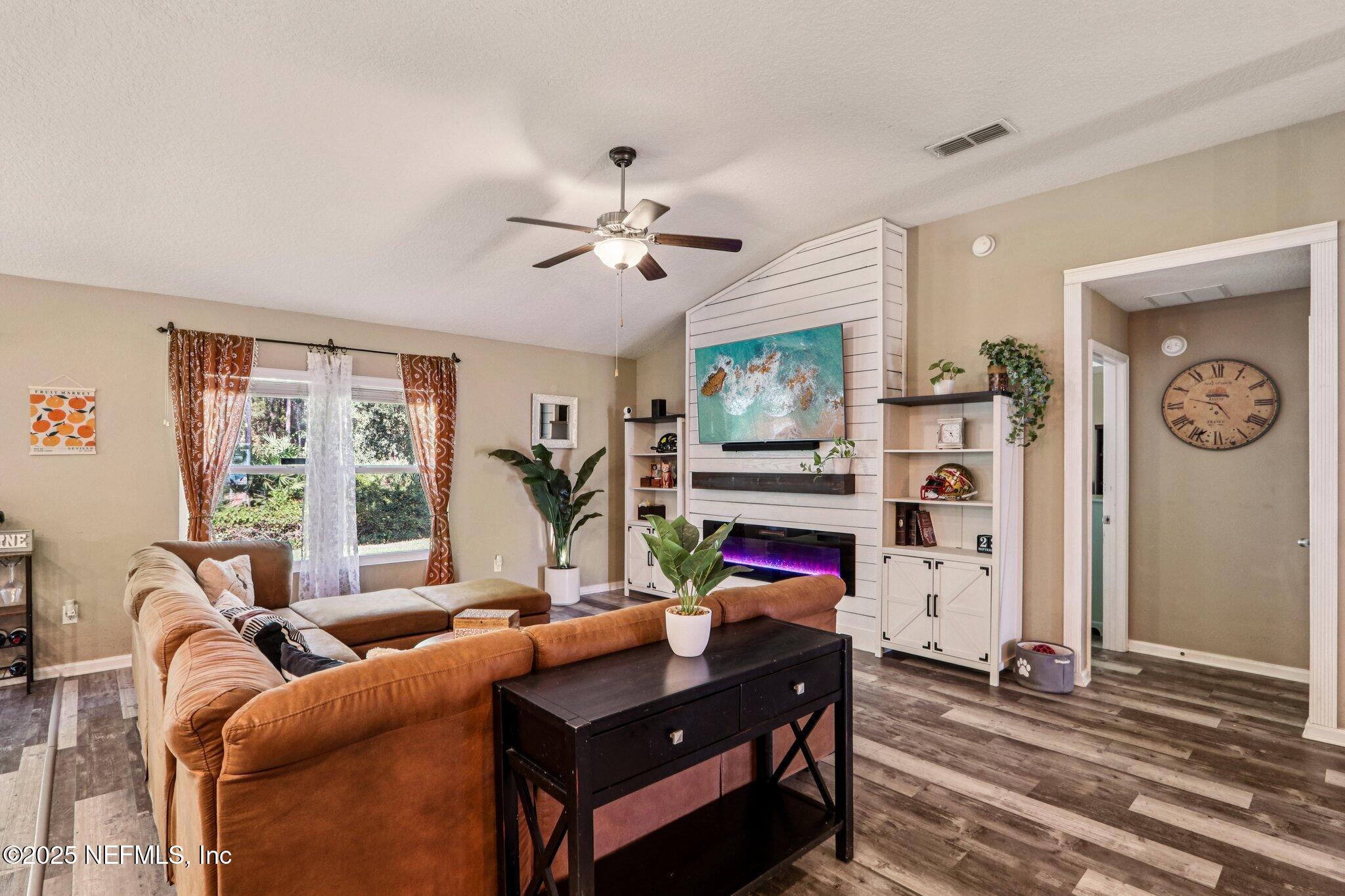 494 GRAMPIAN HIGHLANDS Drive