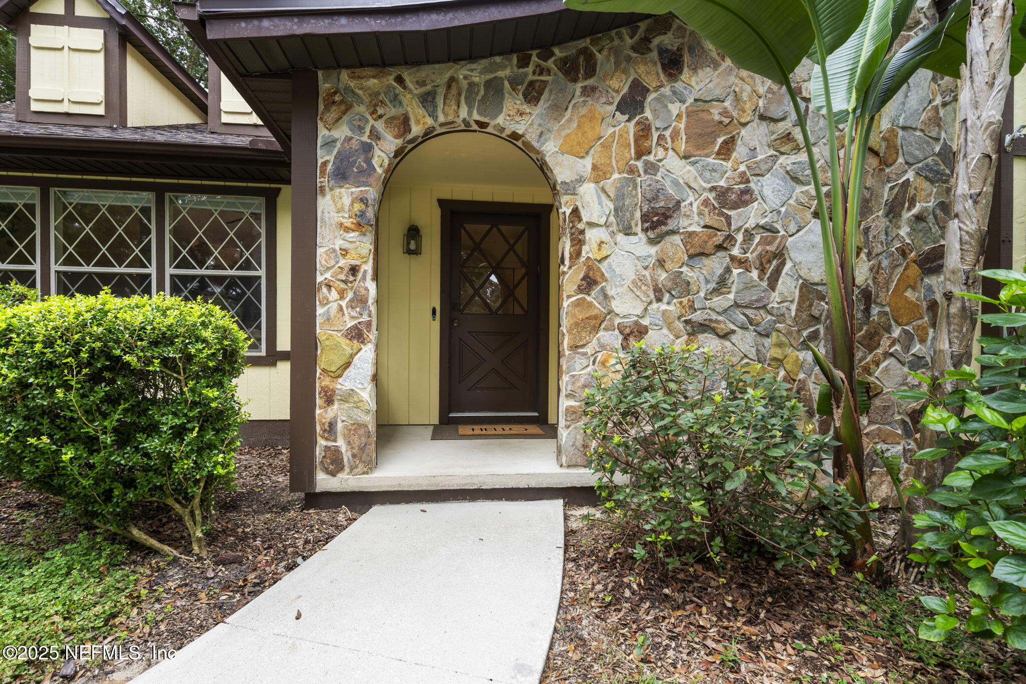 525 WOOD CHASE Drive