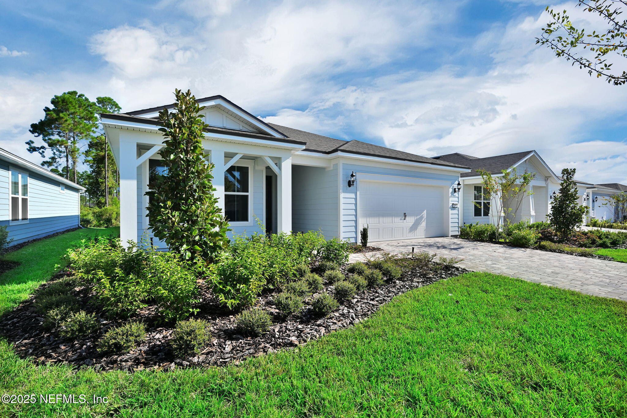 271 CURVED BAY Trail