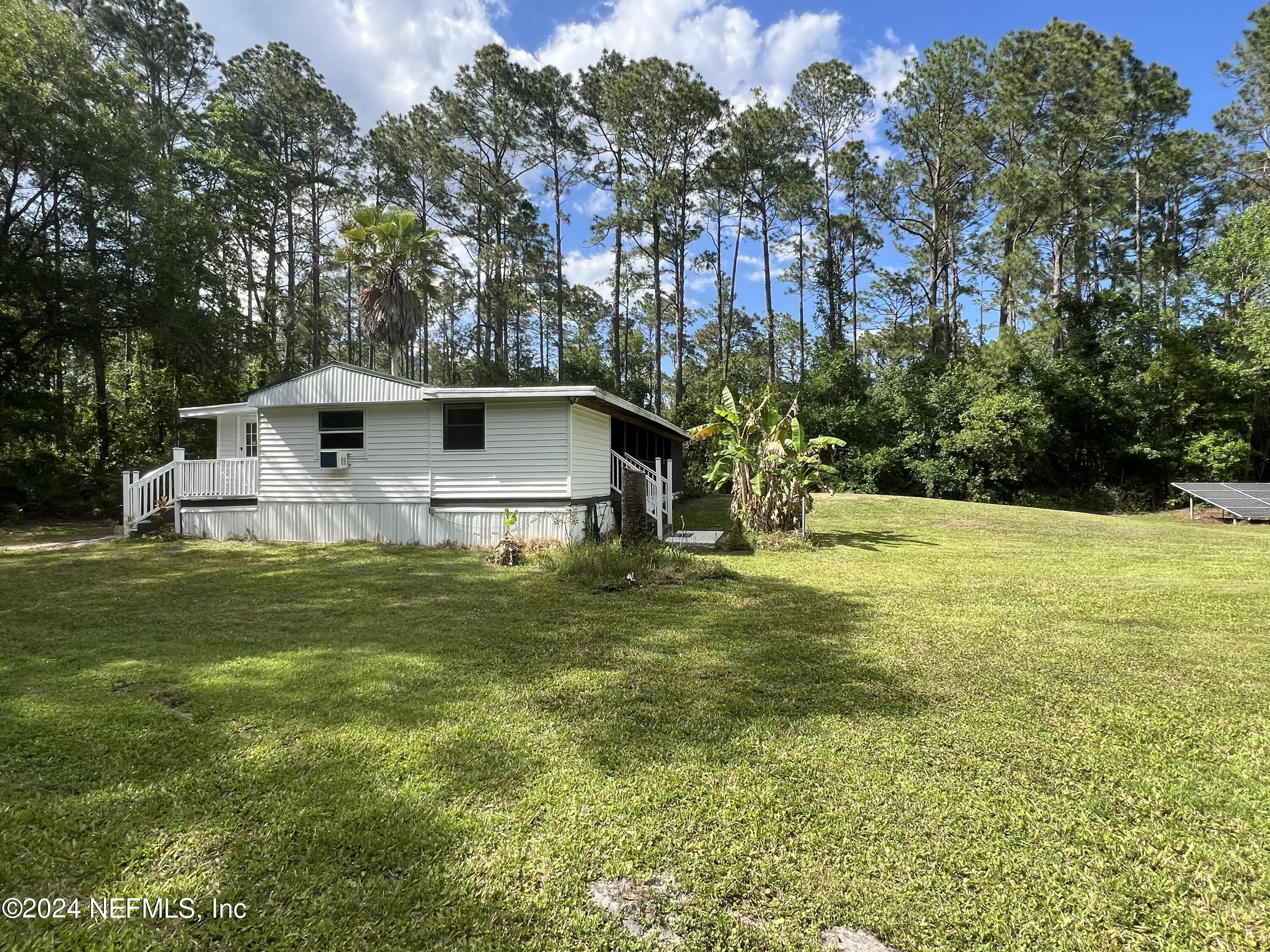 Bunnell, FL home for sale located at 2829 Palmetto Street, Bunnell, FL 32110