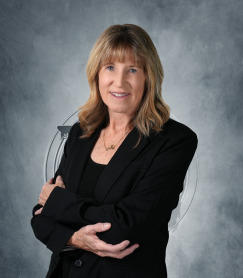 This is a photo of JANET BROWN. This professional services JACKSONVILLE, FL 32256 and the surrounding areas.