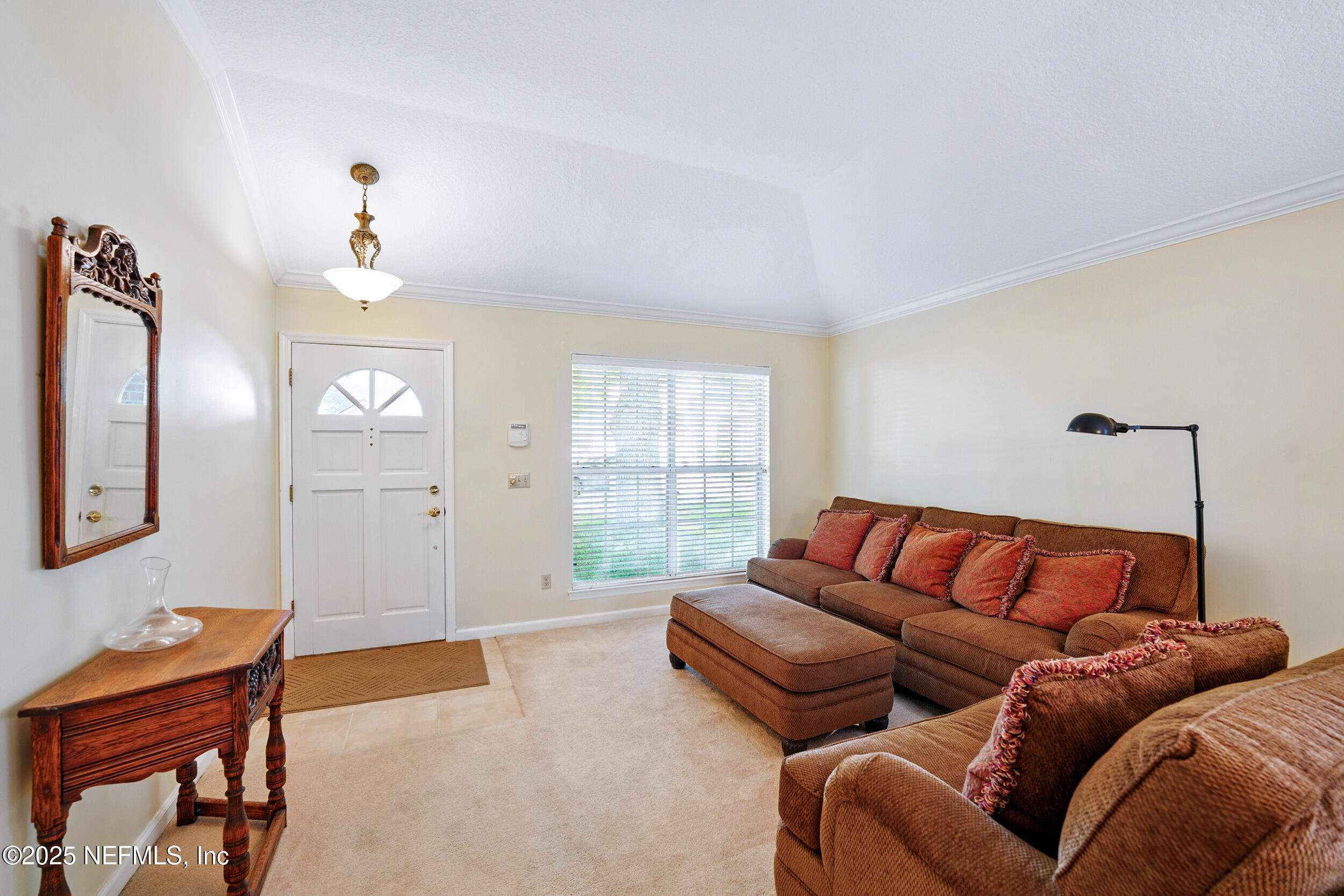 8619 HEATHER RUN Drive S