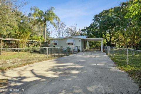 A home in Palatka