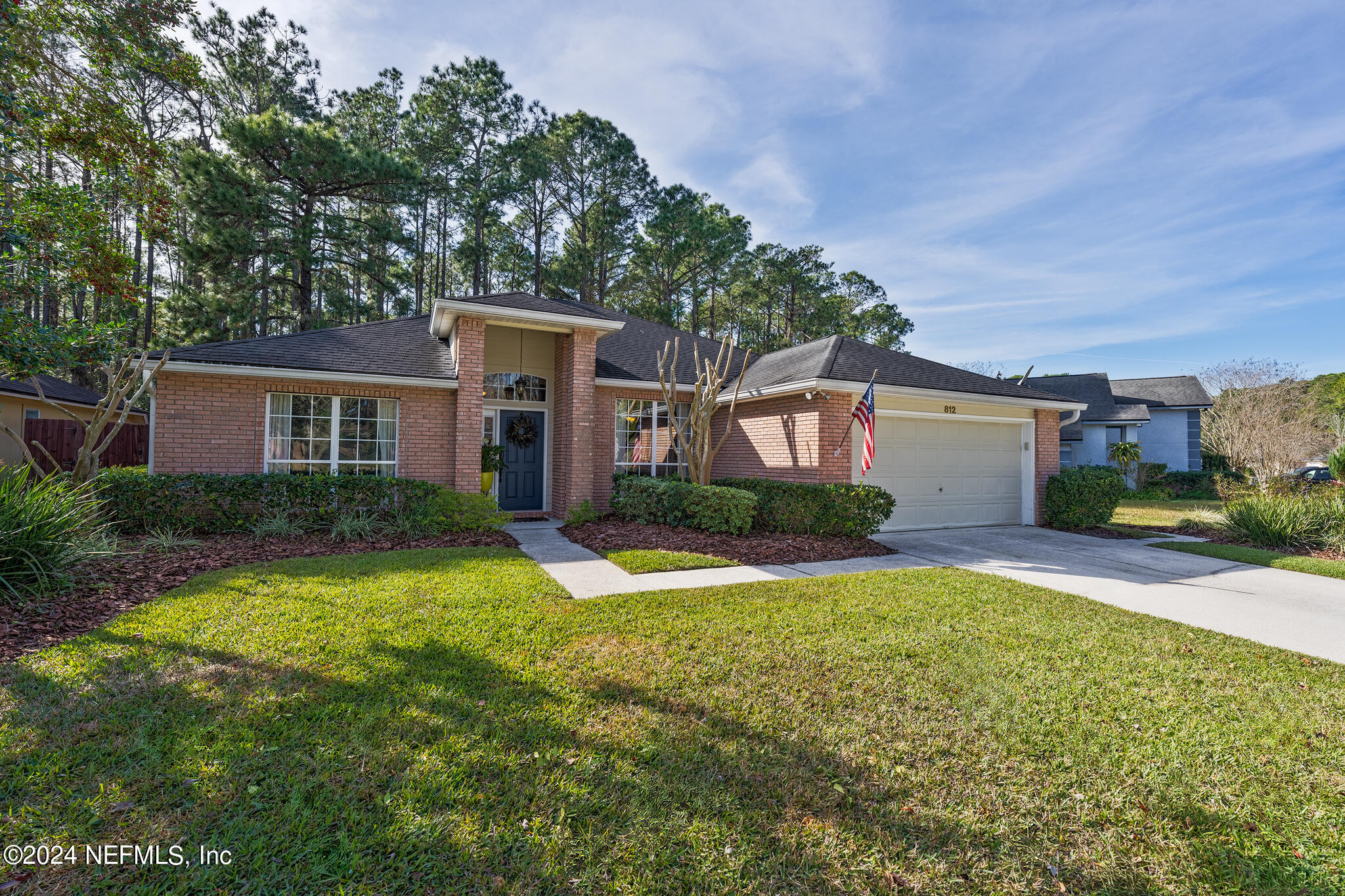 Jacksonville, FL home for sale located at 812 Harbor Winds Drive, Jacksonville, FL 32225