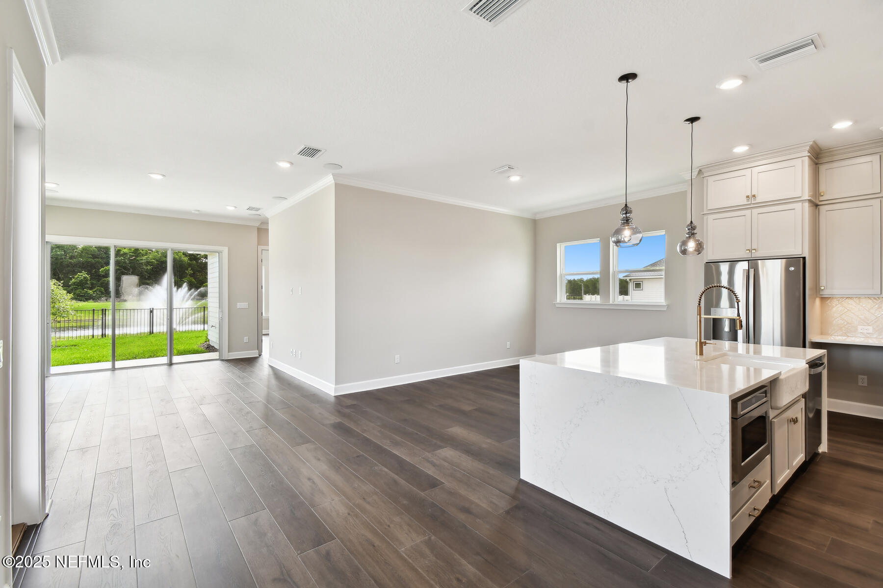 11045 ISOTOPE Court