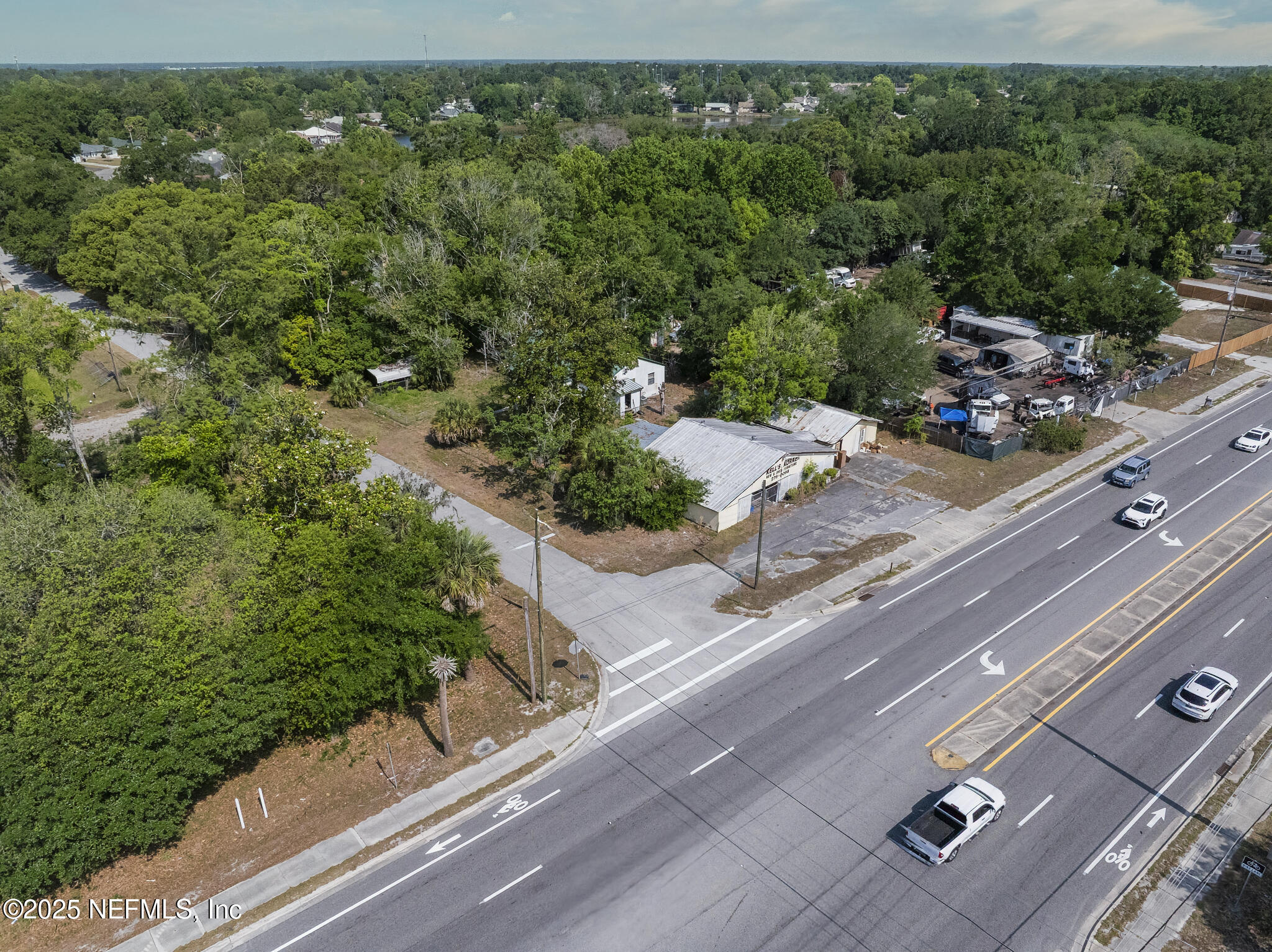 2598 MOSLEY Road