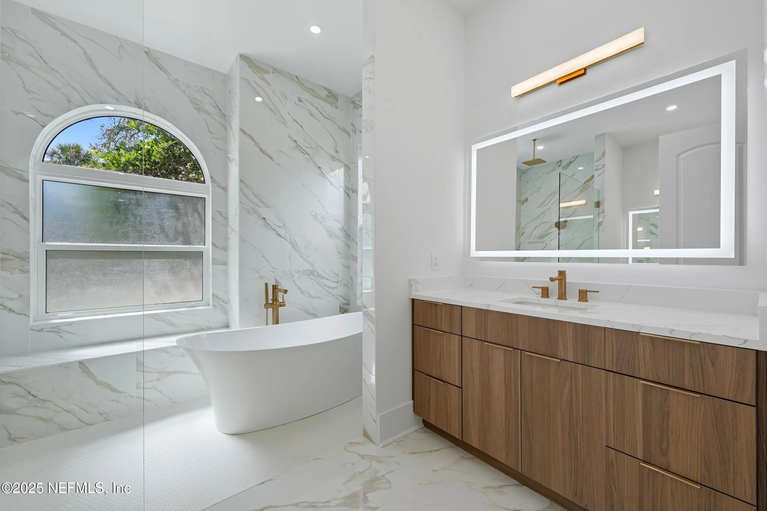 Ponte Vedra Beach, Florida, 32082, United States, 6 Bedrooms Bedrooms, ,6 BathroomsBathrooms,Residential,Active,1954400