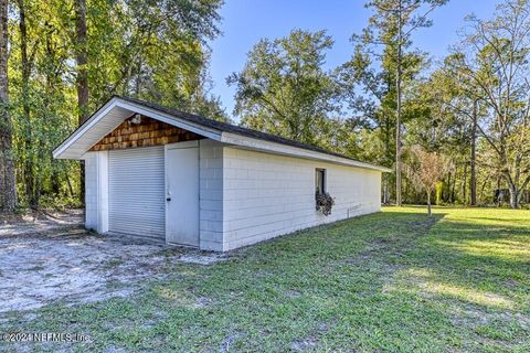 A home in Macclenny