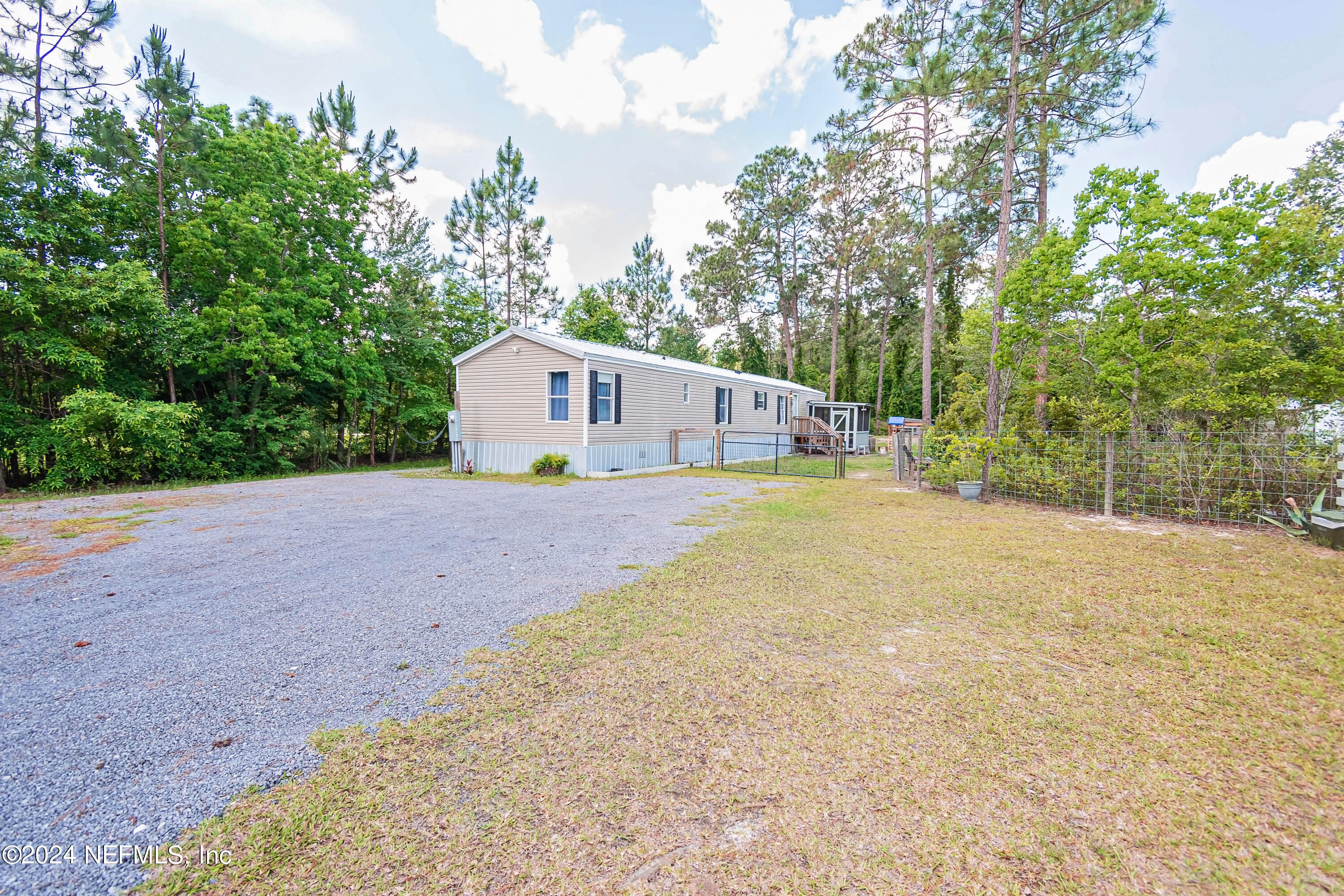 Sanderson, FL home for sale located at 17474 Tommy Road, Sanderson, FL 32087