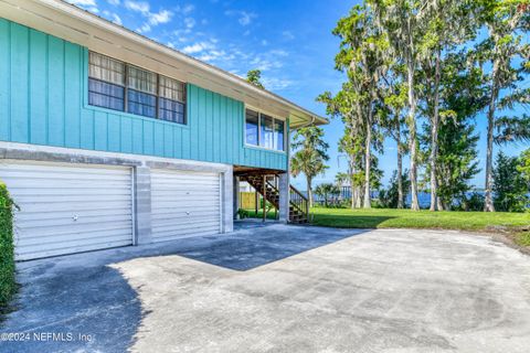 A home in East Palatka