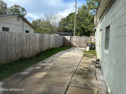 A home in Jacksonville