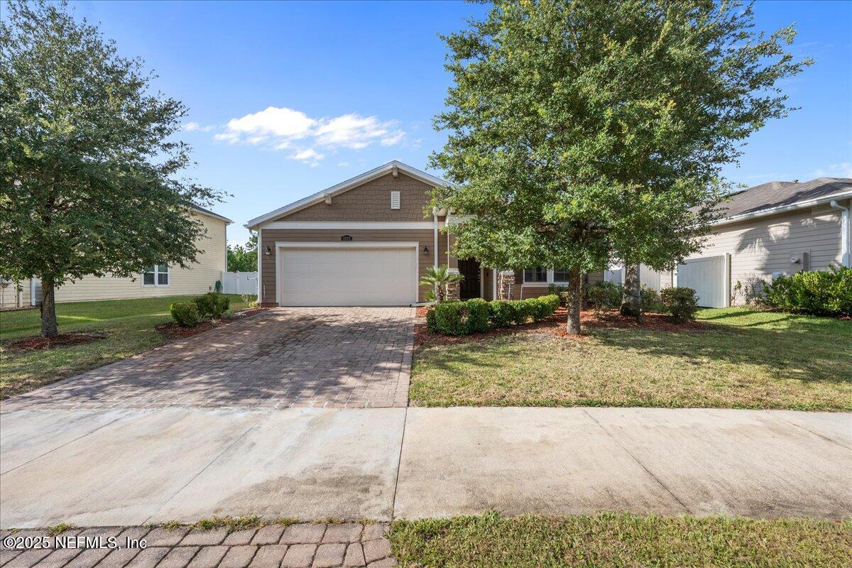 16076 BAINEBRIDGE Drive