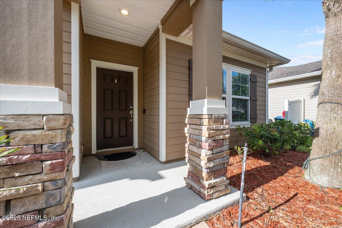 16076 BAINEBRIDGE Drive