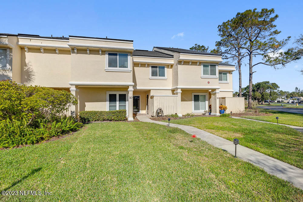 Ponte Vedra Beach, FL home for sale located at 10 COVE Road, Ponte Vedra Beach, FL 32082