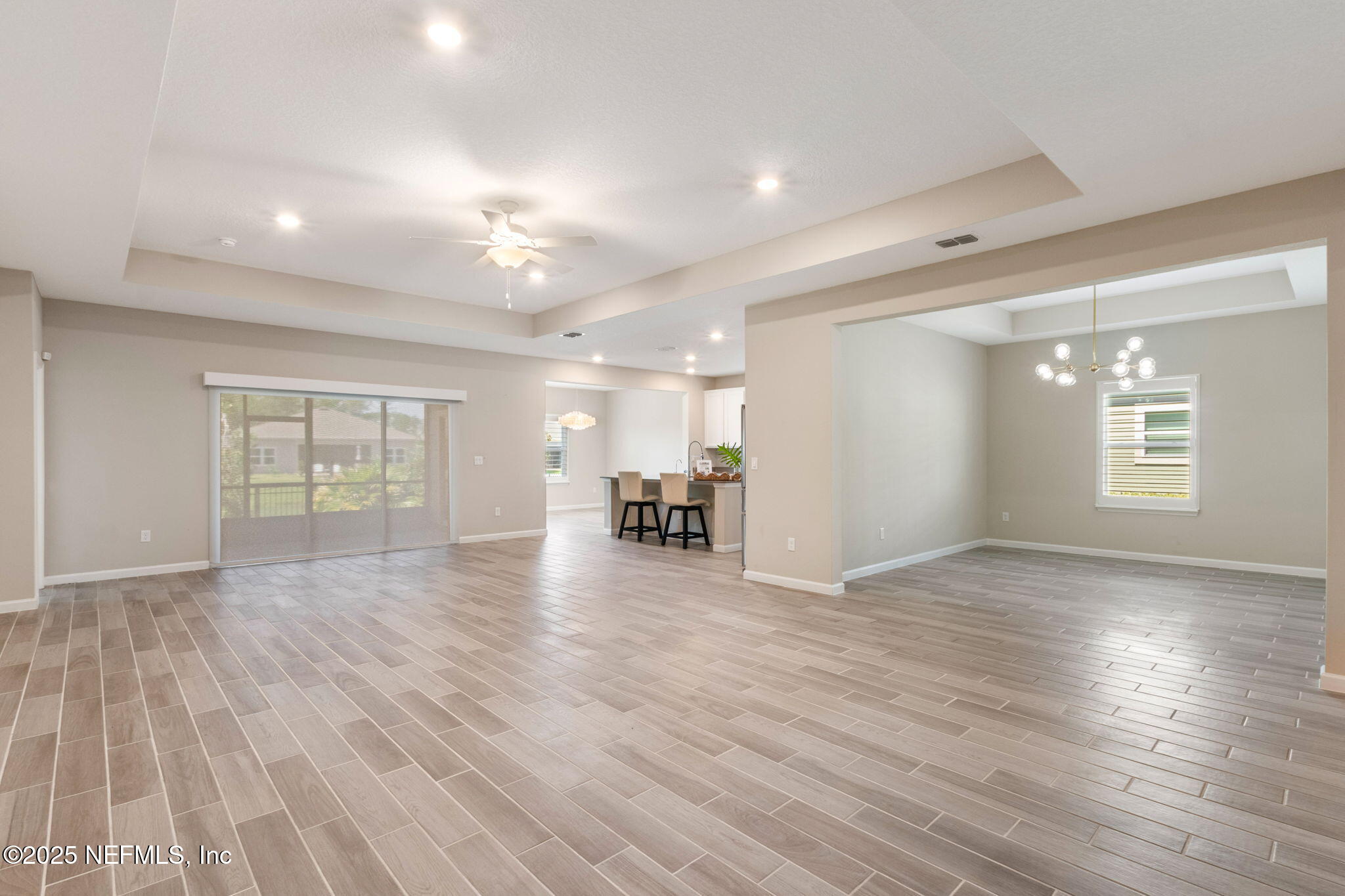 85173 FALL RIVER Parkway