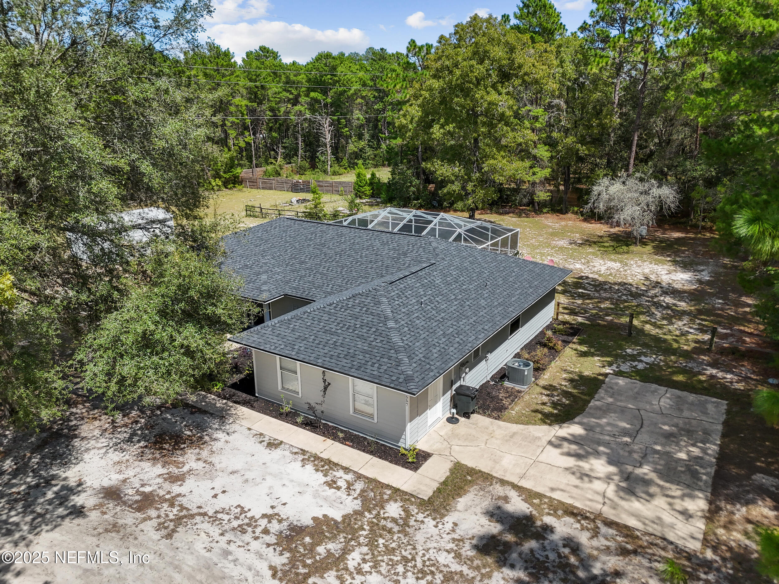 7557 ALAMEDA Way