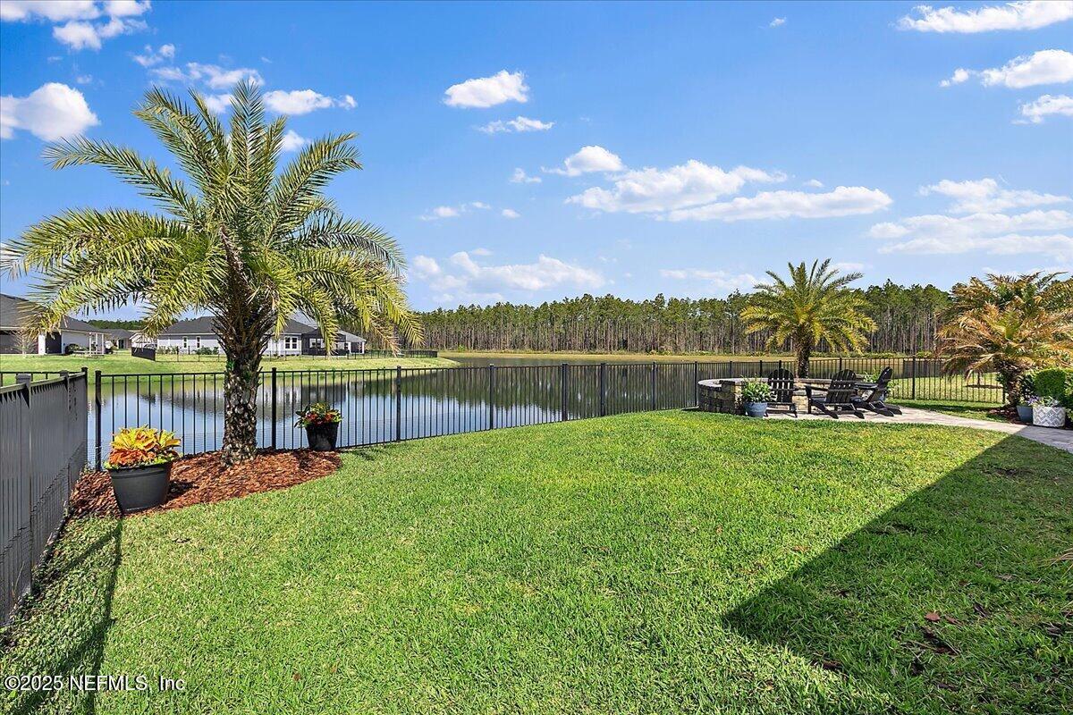804 SILVER PINE Drive