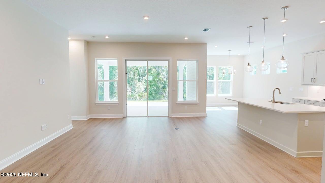 345 PALOMAR Drive